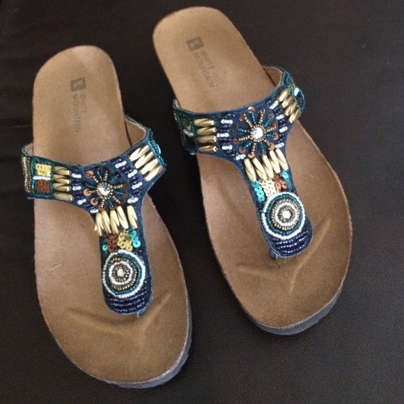 White Mountain Shoes - Beaded & Sequined Navy Sandals. Size 6 Like NEW