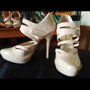 Justfab nude pumps. New!