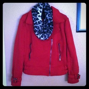 ❤️Cute and stylish red jacket❤️