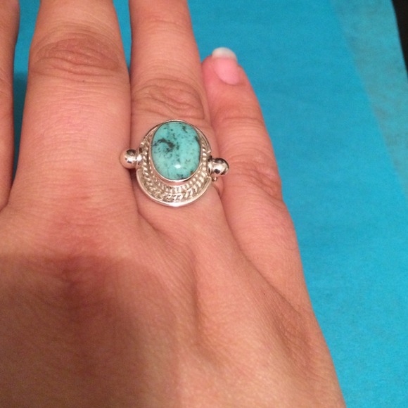 Turquoise - Picture 2 of 2