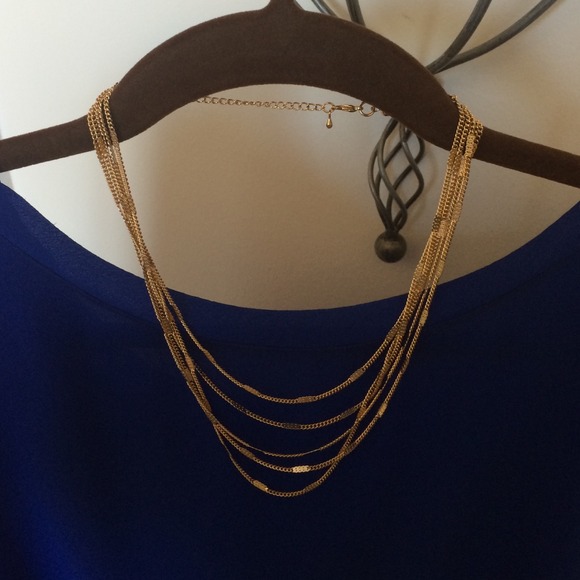 Gold multi-layered necklace
