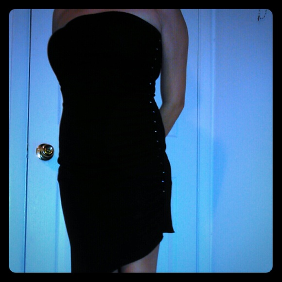 Finesse black strapless dress. Great for nite out!