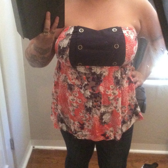 💢reduced💢Torrid Floral tube top