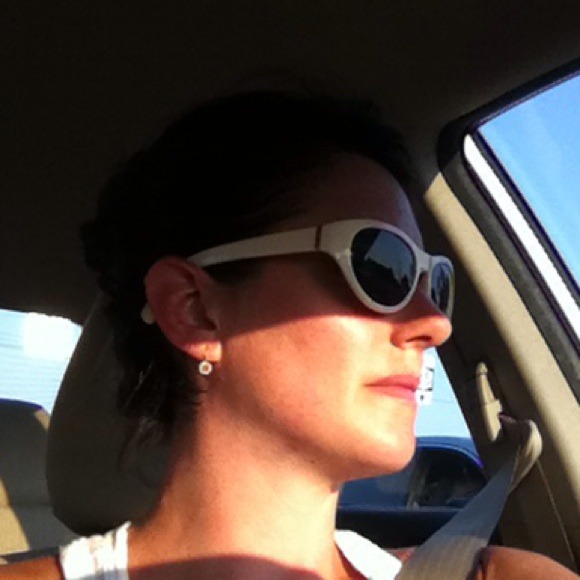 sunglasses - Picture 2 of 4