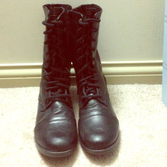 SOLD ON EBAY Black combat boots from AE