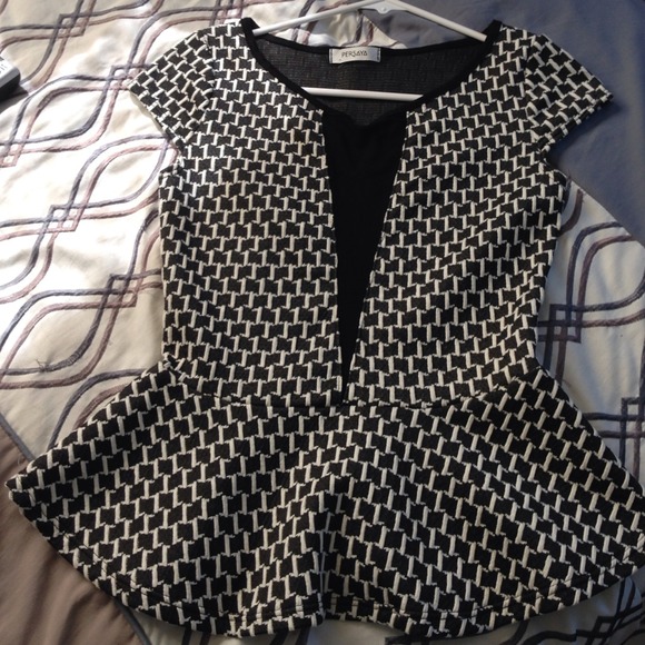 Peplum Top NWOT