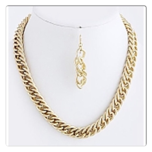 Metal Chain Necklace