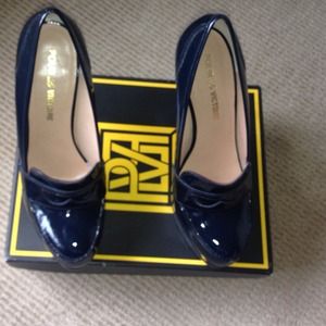 A brand new pair of Stilettos Loafers