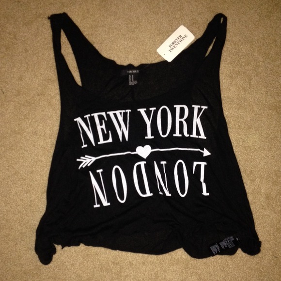 Knit black/white crop top