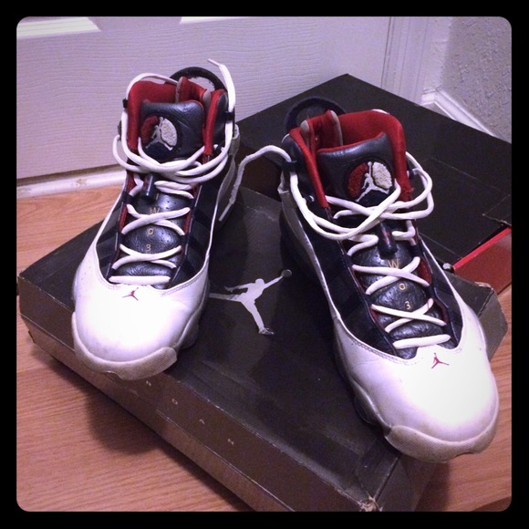 Worn few time - Picture 1 of 1