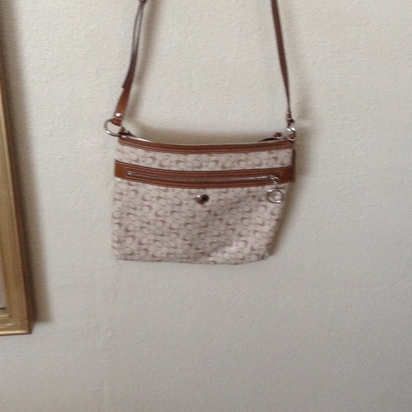 Coach cross body very nice new
