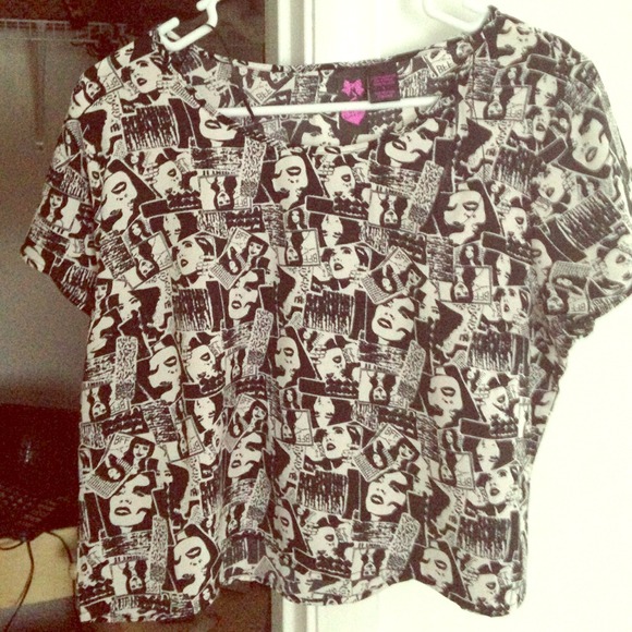 Girly crop top. Never worn