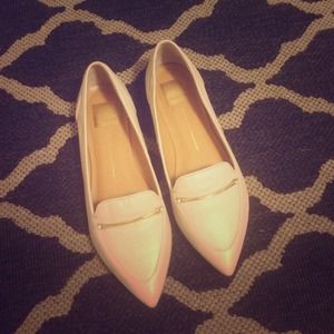 Dolce Vita cream flats