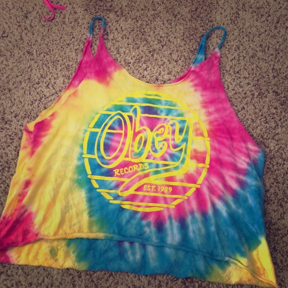 Obey shirt