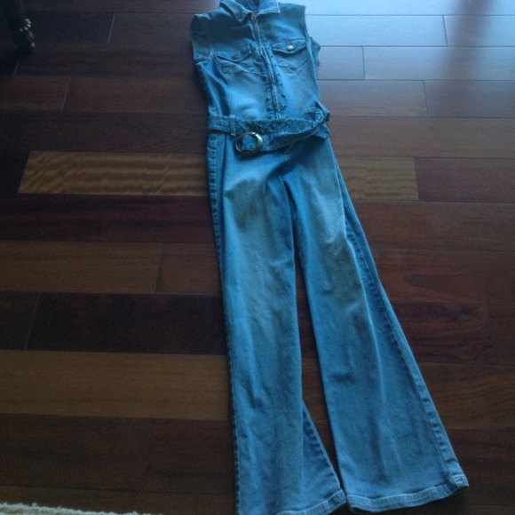 REALLY CUTE OVERALLS