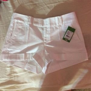 NWT Lilly Pulitzer White Barclay shorts!