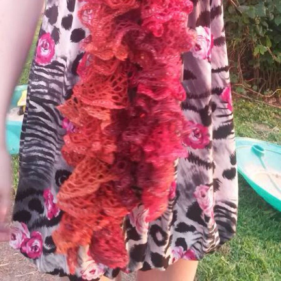 Scarf - Picture 2 of 2