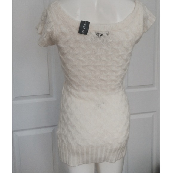 NWT Ultra Trendy White Sweater Dress! - Picture 2 of 3