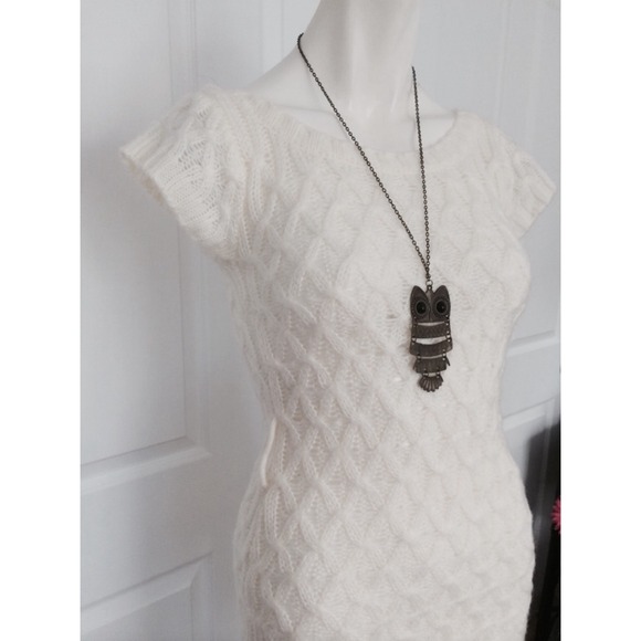 NWT Ultra Trendy White Sweater Dress! - Picture 3 of 3