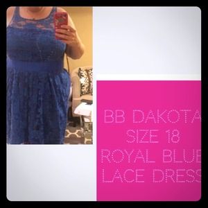 🍗 BB Dakota Blue Lace Overlay Dress