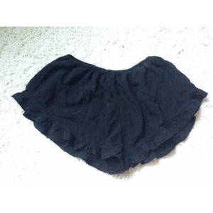 Brandy Melville Vodi Shorts