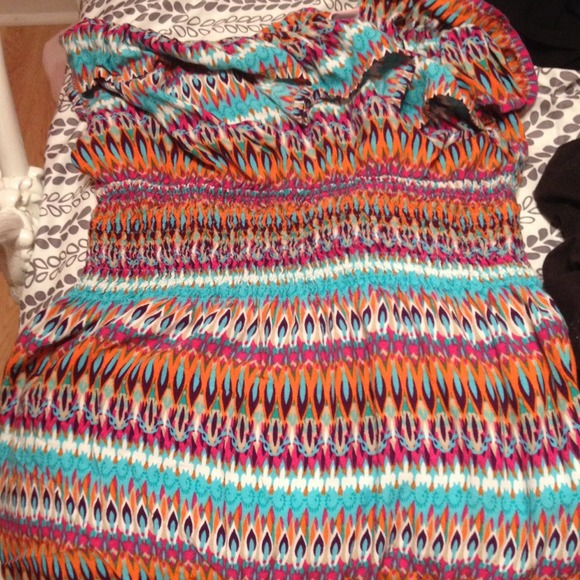 Strapless a-line printed sundress!🌻 - Picture 4 of 4