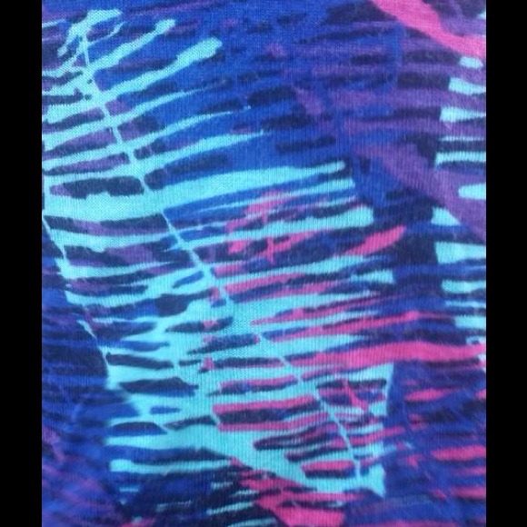 Top - Picture 3 of 3