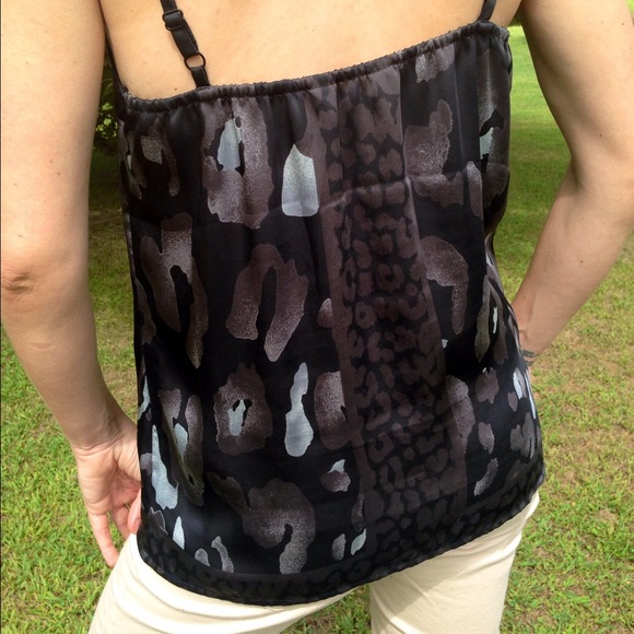 Express Tank Top - Picture 2 of 2