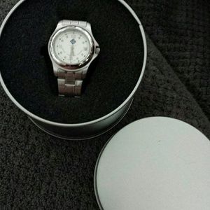 Womens Working silver Watch nwt