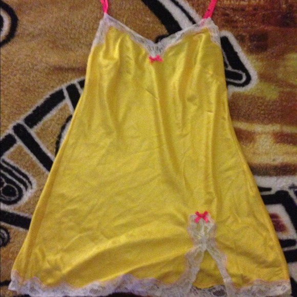 Victoria's Secret Dresses & Skirts - 🚫🚫SOLD🚫🚫