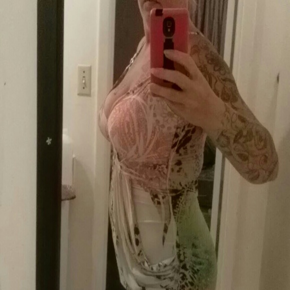 Top - Picture 3 of 4