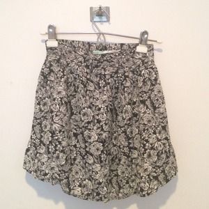 Flower print skirt
