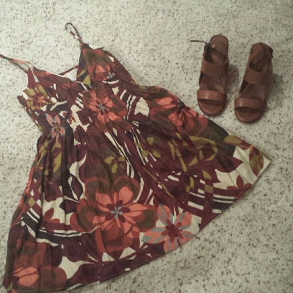 Flirty earthy sun dress.  Brand new - never worn!!