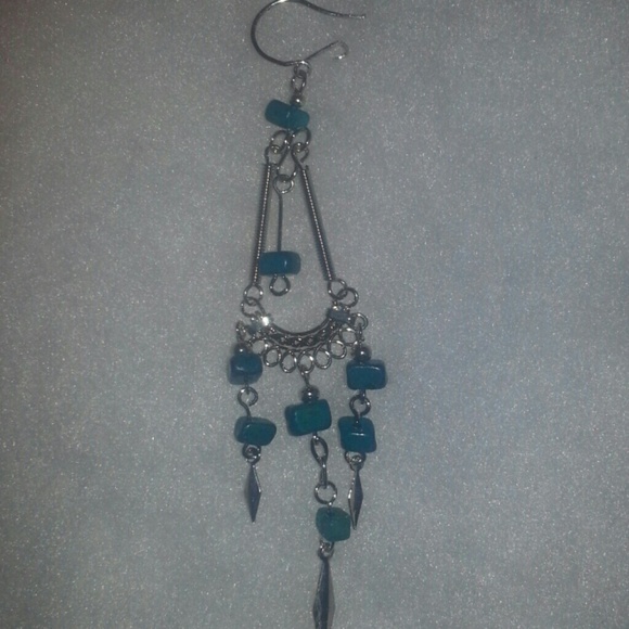 Beautiful turquoise necklace and earrings - Picture 3 of 3