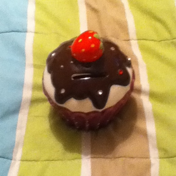 Cupcake bank