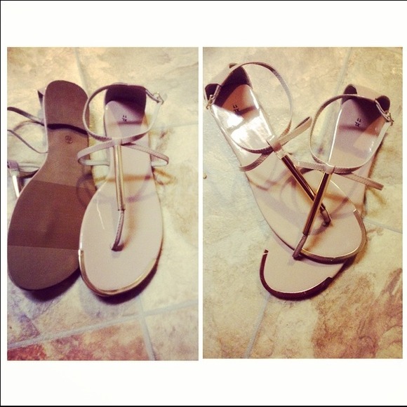 Beautiful sandles & black pair