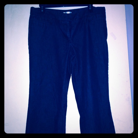Super cute denim Capri - Picture 1 of 2