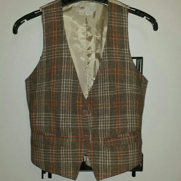 Wool vest