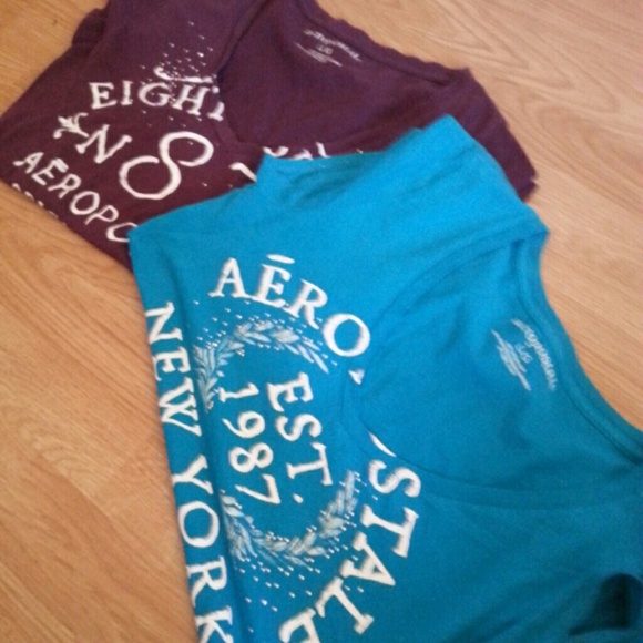 Aeropostale Tops - Maroon and Teal V Neck Bundle