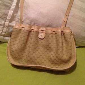 Gucci purse