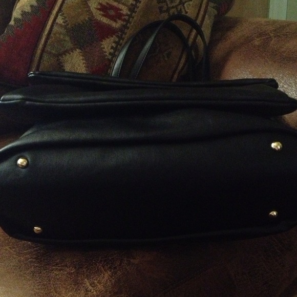 🎉BEBE Large handbag New with tags - Picture 3 of 4