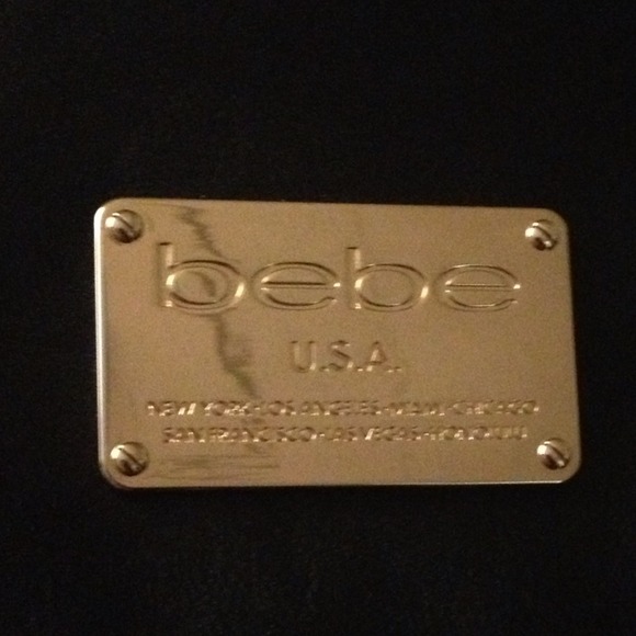 🎉BEBE Large handbag New with tags - Picture 4 of 4