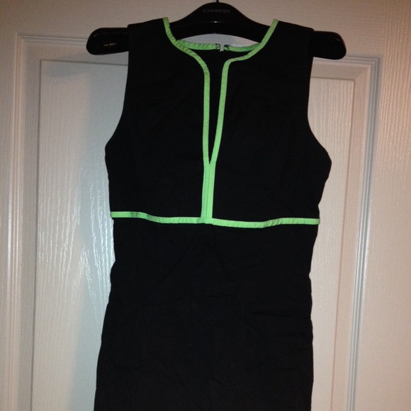 EXPRESS Black + Electric Green Dress! Like New!