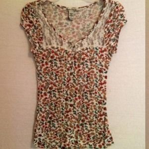 Floral Tee with Lace