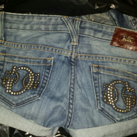 Guess - Picture 2 of 2