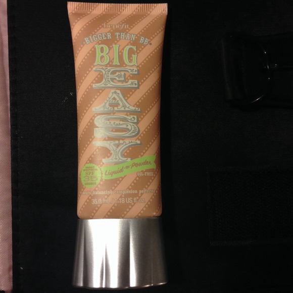Benefit's Bigger than BB Big Easy in 04 medium