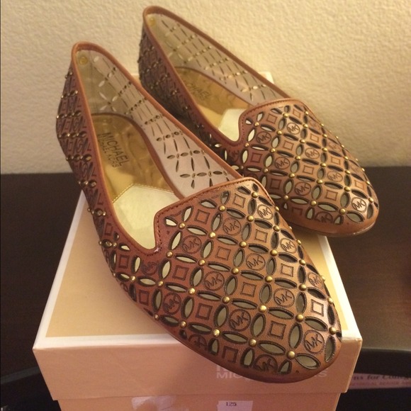 Michael Kors flats