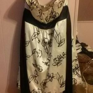 Black and white strapless dress