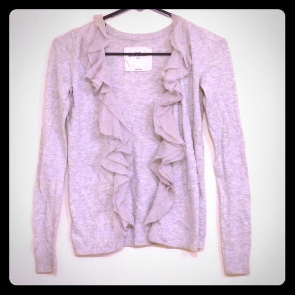 RUFFLE CARDIGAN CUTE!!!🌸💐🌺