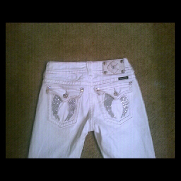 White miss me jeans